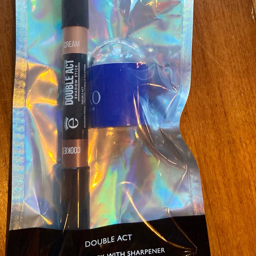 Eyeko double act shadow stick with sharpener-NWT!!